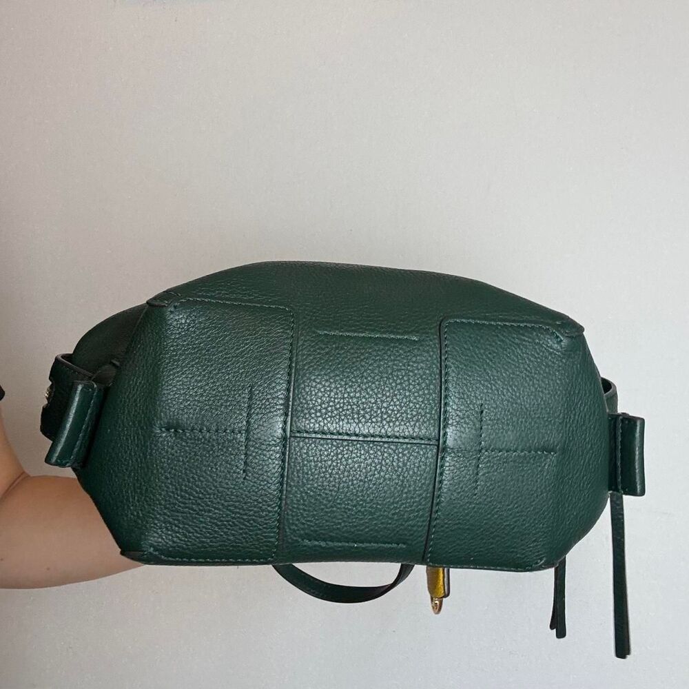 Tory Burch Perry Small Satchel in pine green pebbled leather - Picture 6 of 8